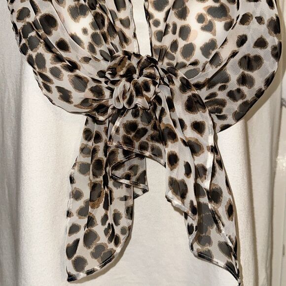 Vintage EL & Company Permanently Tied Semi Sheer Leopard Print Scarf - Picture 2 of 8